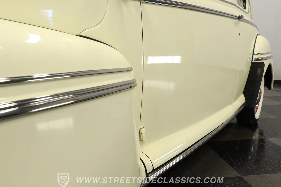 1946 Mercury Eight - Image 21 of 21