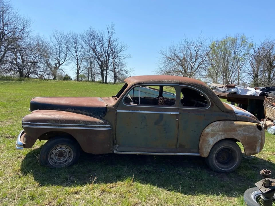 1946 Mercury Eight - Image 4 of 10