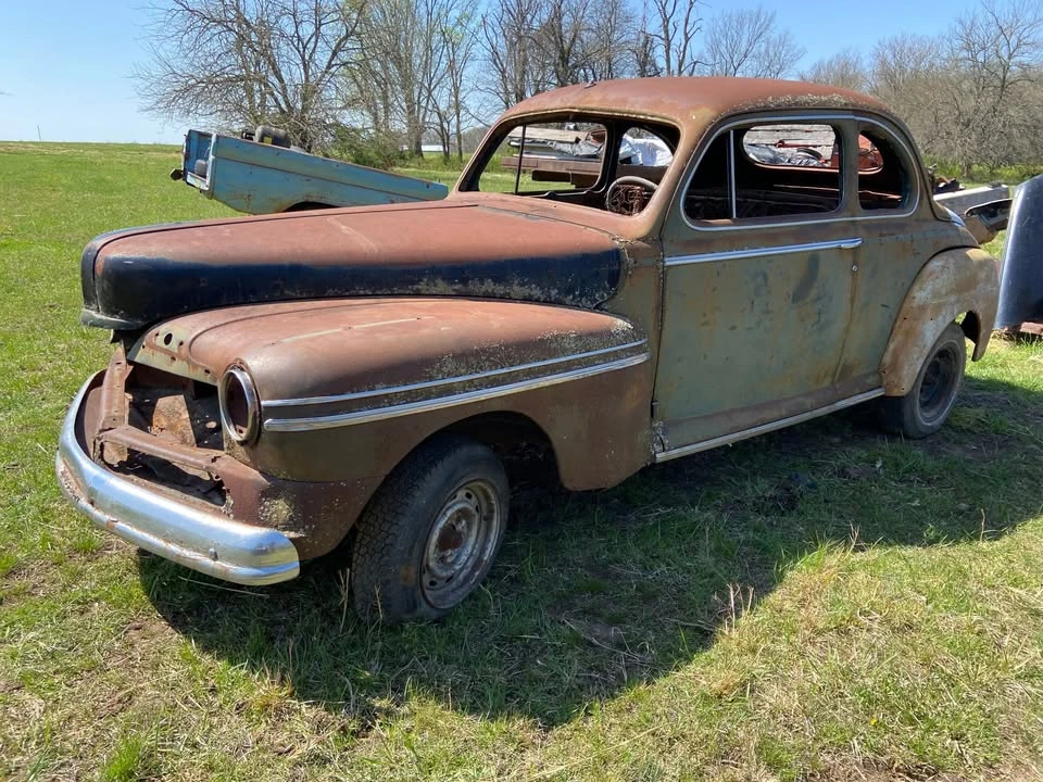 1946 Mercury Eight - Image 3 of 10