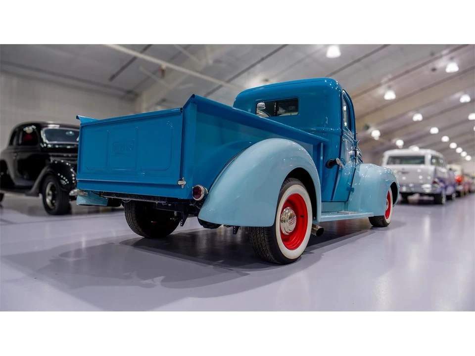 1946 Mercury Eight - Image 6 of 31