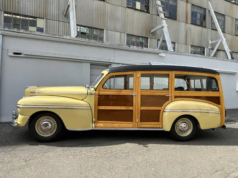 1946 Mercury Eight Woodie Sedan