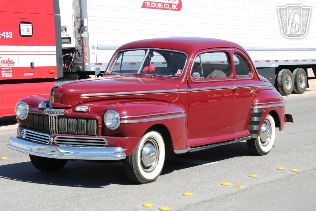 1946 Mercury Eight - Image 5 of 12