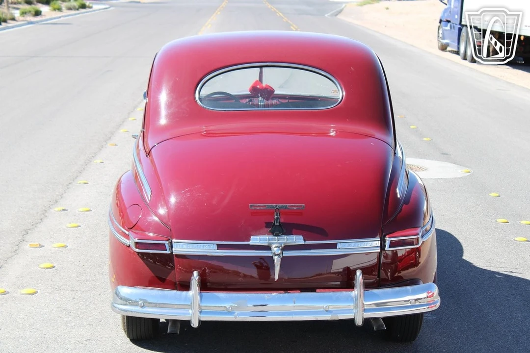 1946 Mercury Eight - Image 11 of 12