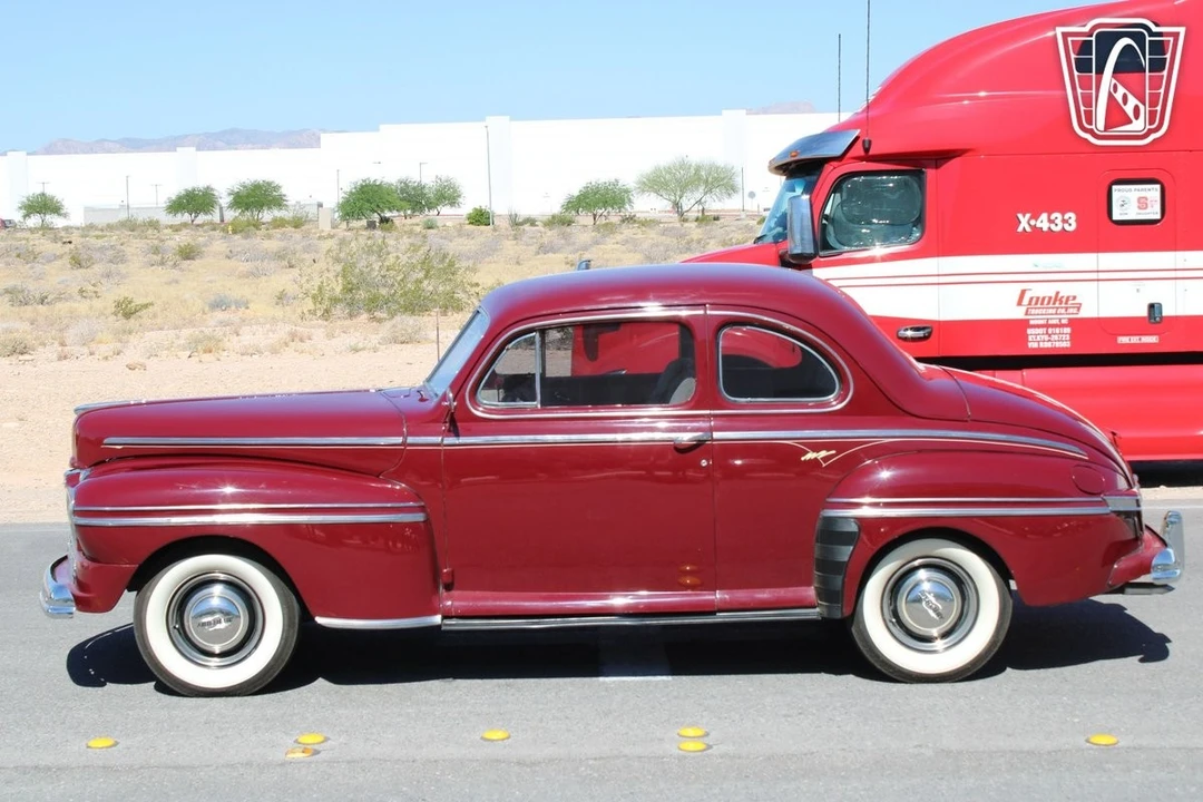 1946 Mercury Eight - Image 9 of 12