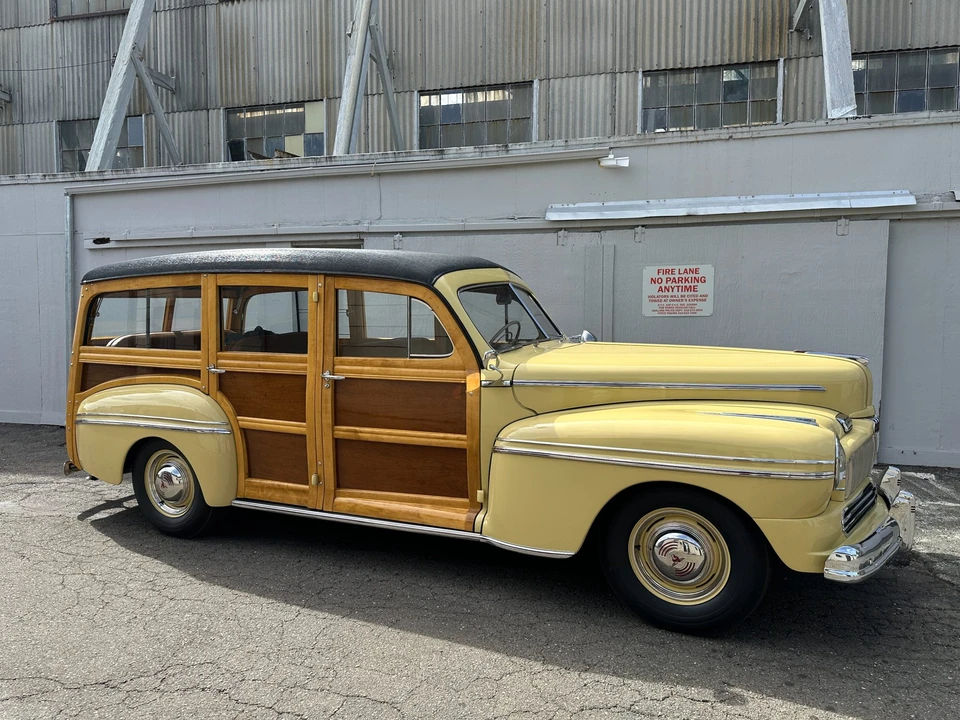 1946 Mercury Eight - Image 7 of 31