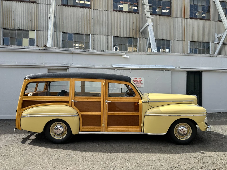 1946 Mercury Eight - Image 8 of 31