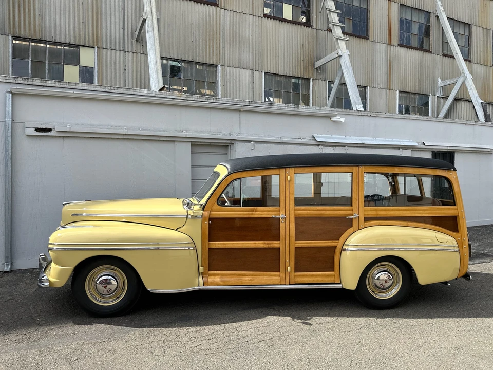 1946 Mercury Eight - Image 18 of 31