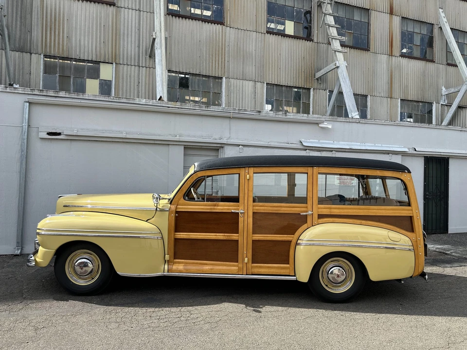 1946 Mercury Eight - Image 17 of 31