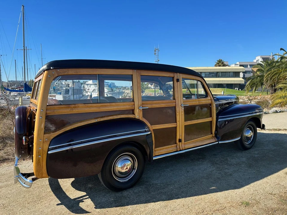 1946 Mercury Eight - Image 3 of 31