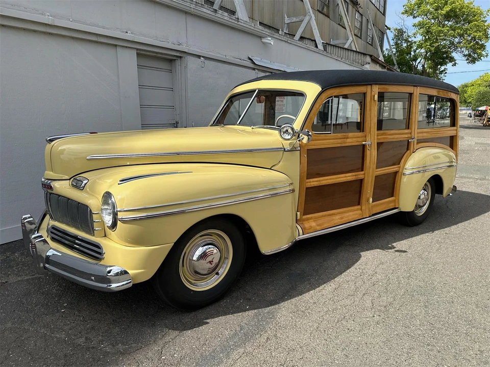 1946 Mercury Eight - Image 7 of 31
