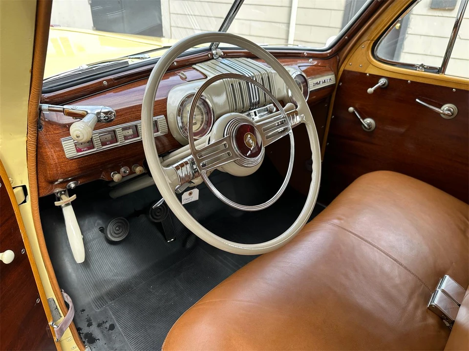 1946 Mercury Eight - Image 29 of 31