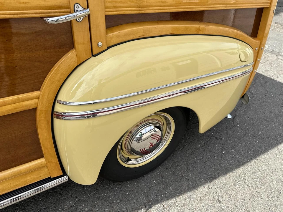 1946 Mercury Eight - Image 22 of 31