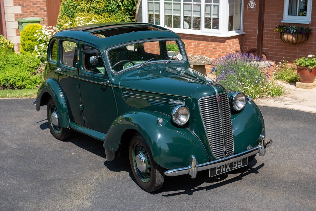 1946 Morris - Image 10 of 30