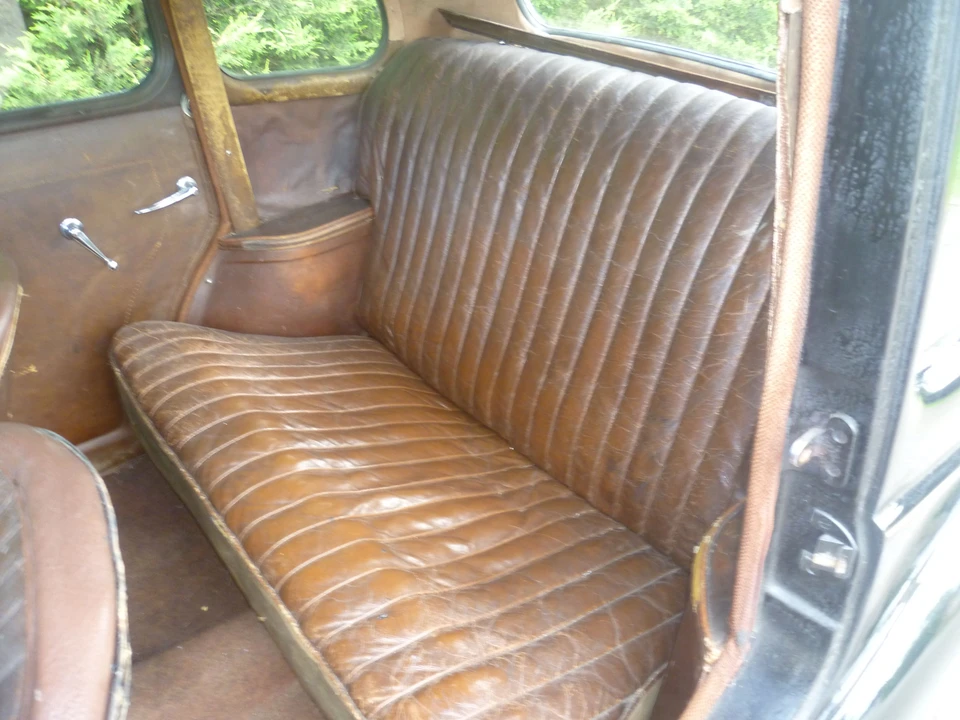 1946 Morris - Image 10 of 15