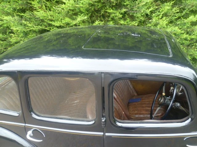 1946 Morris - Image 15 of 15
