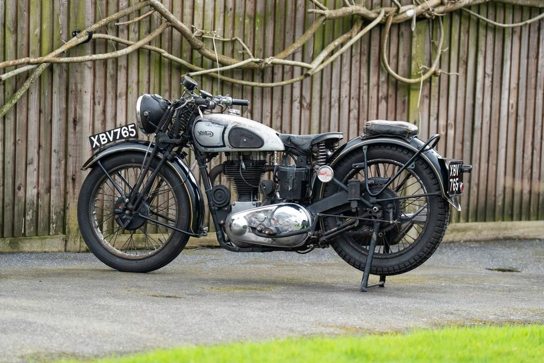 1946 Norton - Image 10 of 30