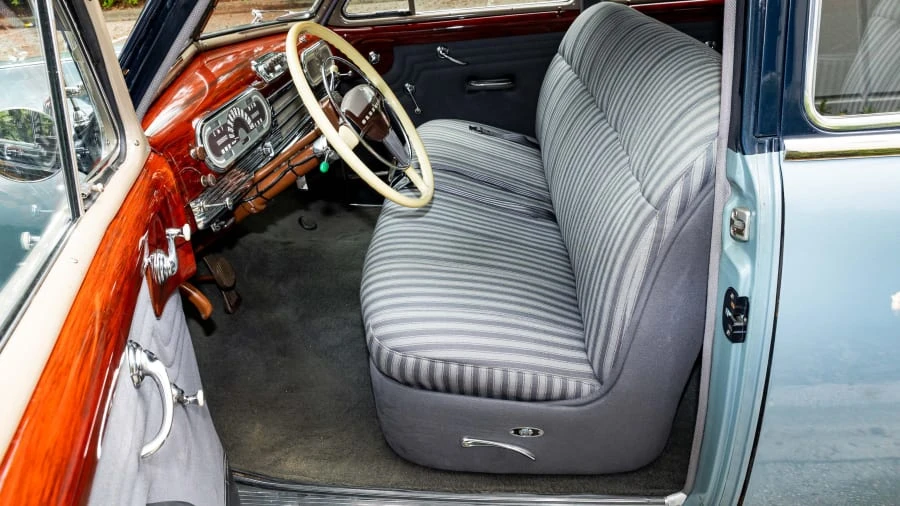1946 Oldsmobile 98 - Image 4 of 31