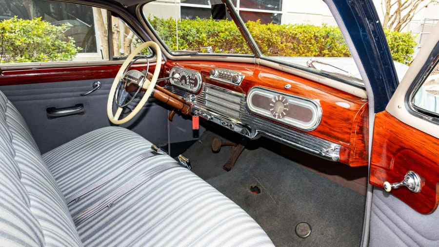 1946 Oldsmobile 98 - Image 18 of 31