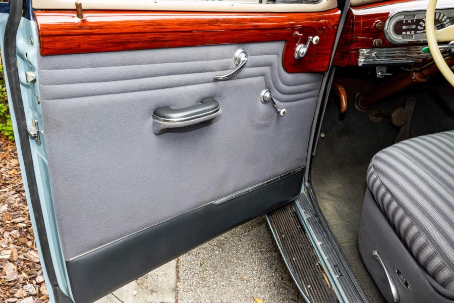 1946 Oldsmobile 98 - Image 10 of 31