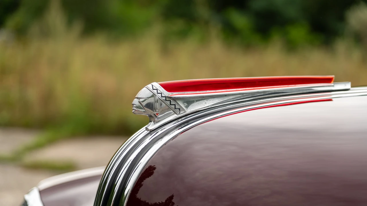 1946 Pontiac - Image 8 of 31