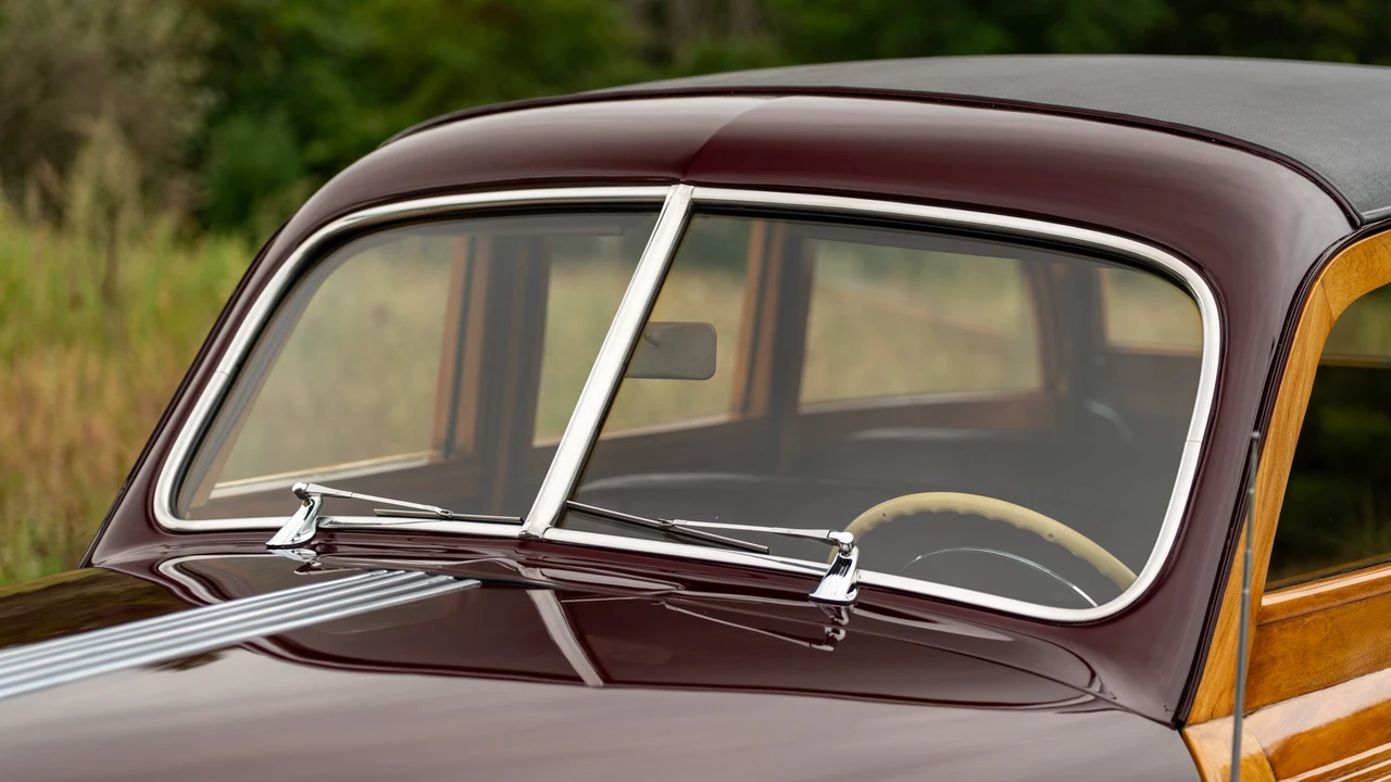 1946 Pontiac - Image 19 of 31