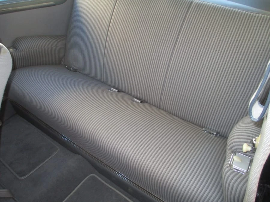 1946 Pontiac Chieftain - Image 7 of 12