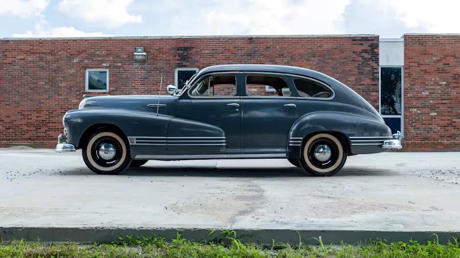 1946 Pontiac - Image 2 of 19