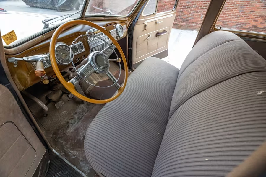 1946 Pontiac - Image 14 of 19