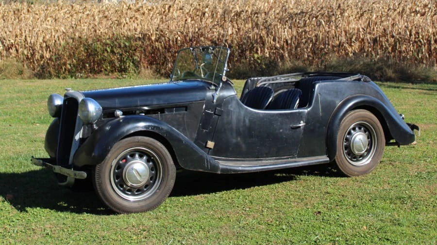 1946 Singer - Image 2 of 6