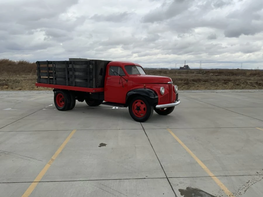 1946 Studebaker - Image 2 of 11