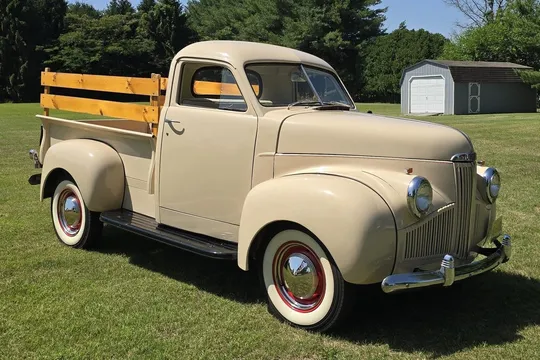 1946 Studebaker M5 Pickup