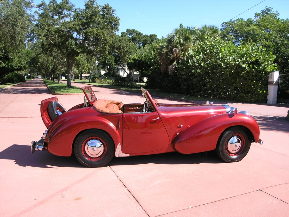 1946 Triumph 1800 Roadster - Image 26 of 31