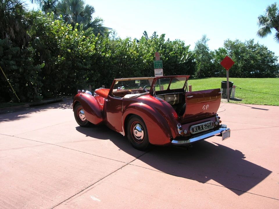 1946 Triumph 1800 Roadster - Image 22 of 31