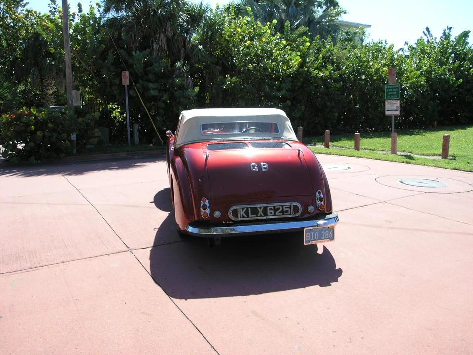 1946 Triumph 1800 Roadster - Image 13 of 31