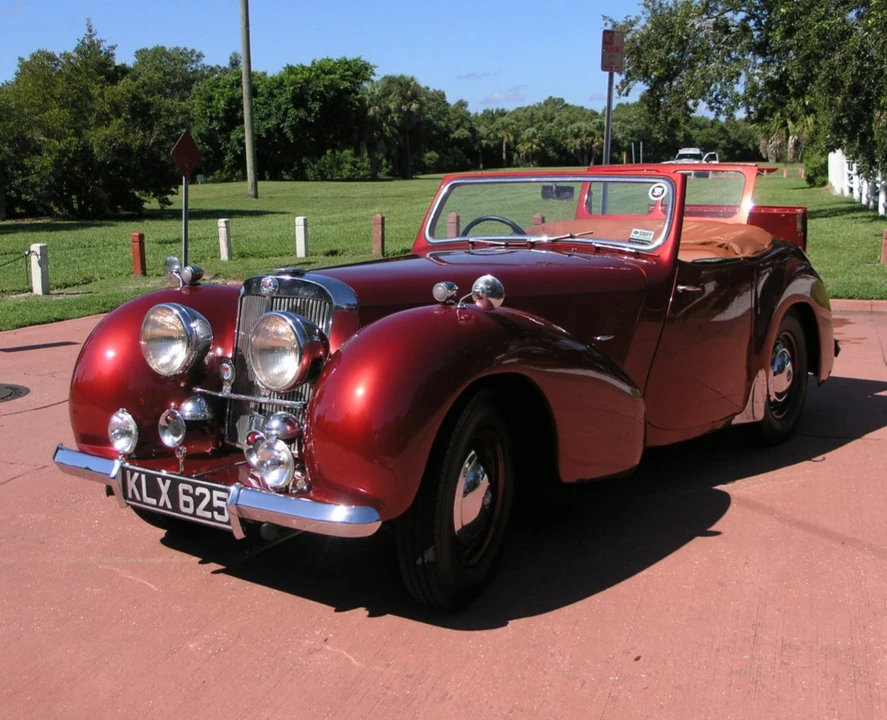 1946 Triumph 1800 Roadster - Image 19 of 31
