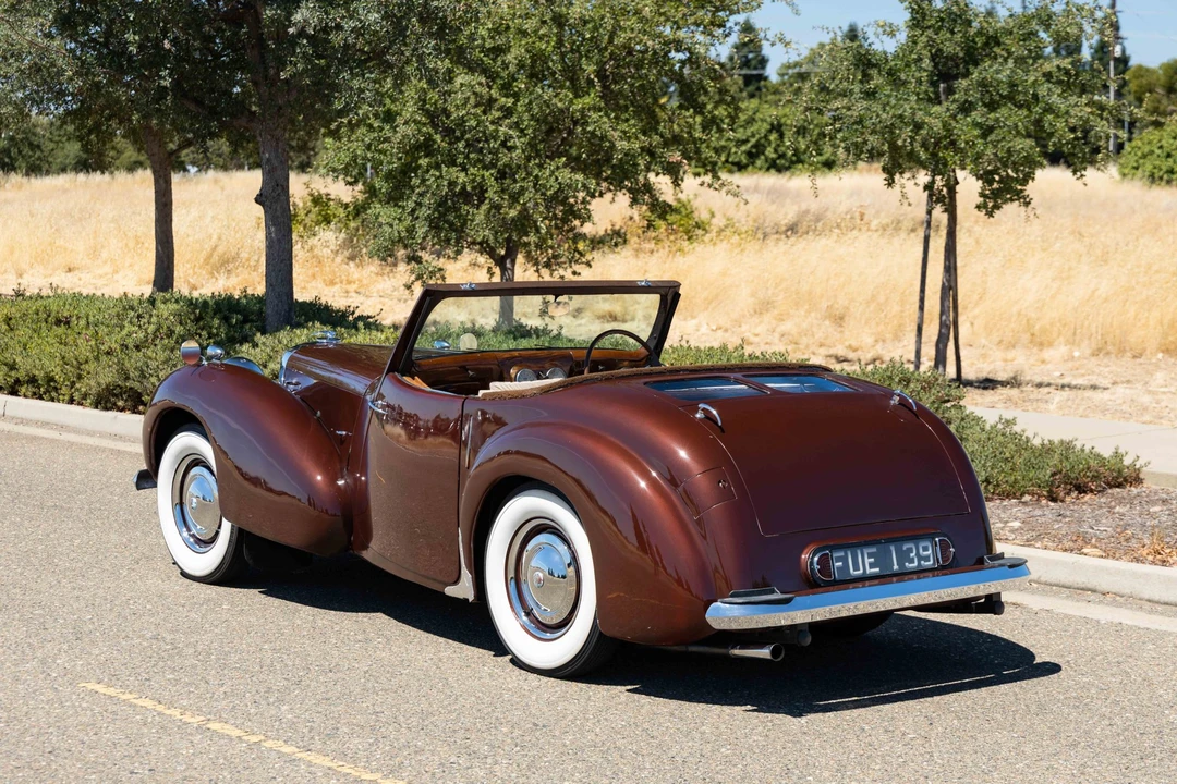 1946 Triumph 1800 Roadster - Image 17 of 31