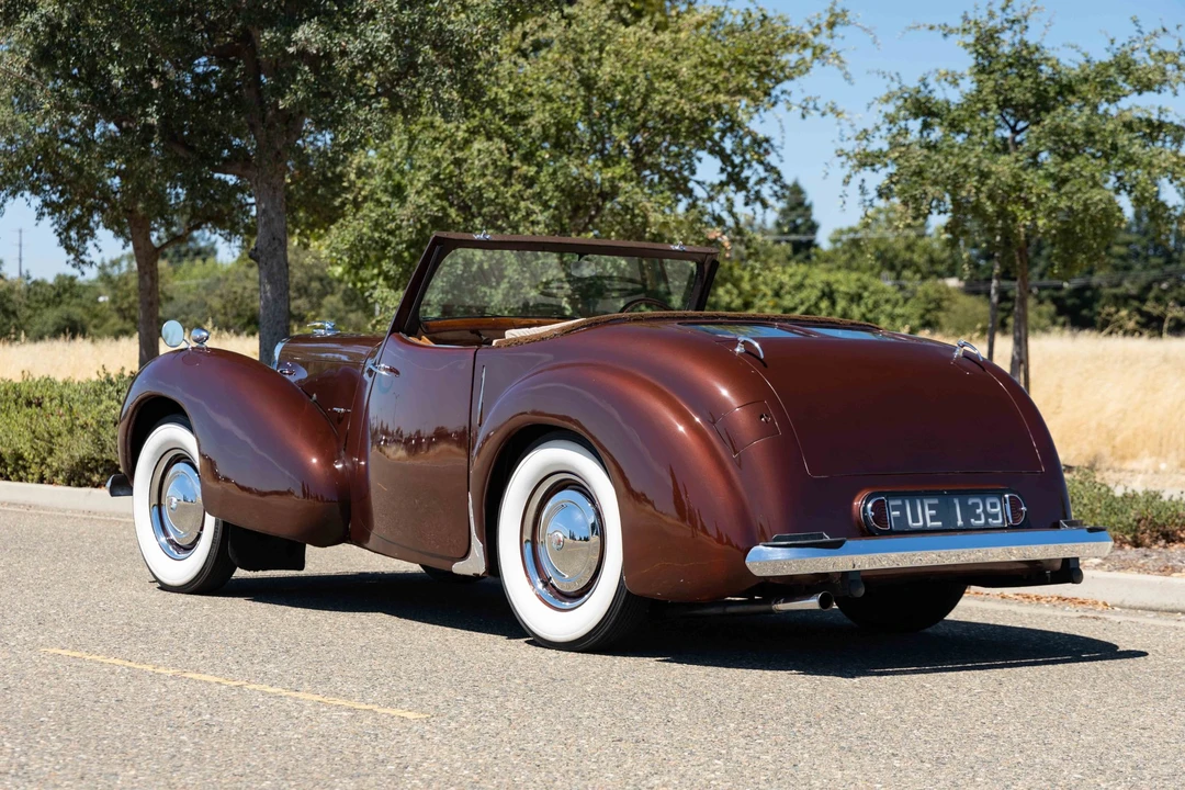 1946 Triumph 1800 Roadster - Image 16 of 31