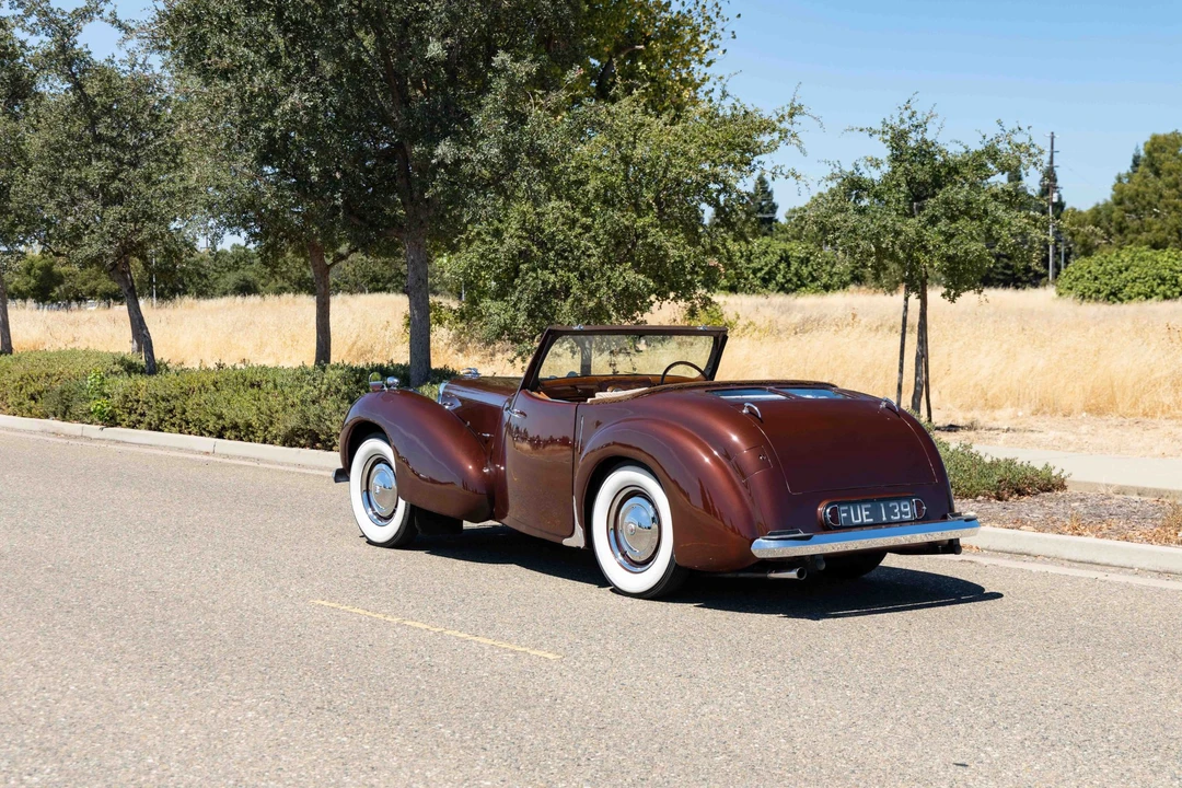 1946 Triumph 1800 Roadster - Image 13 of 31