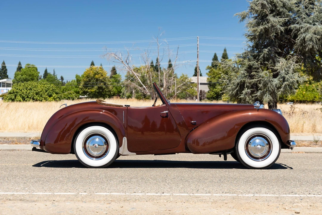 1946 Triumph 1800 Roadster - Image 30 of 31