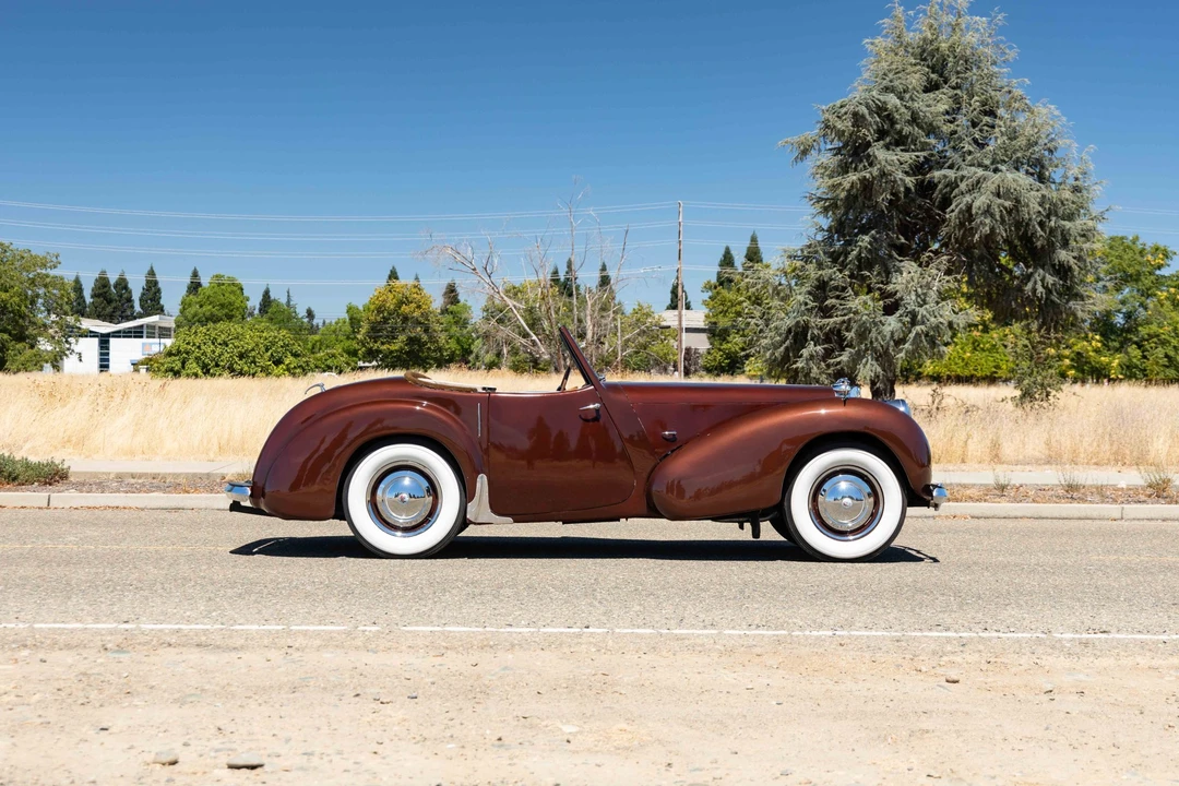 1946 Triumph 1800 Roadster - Image 28 of 31