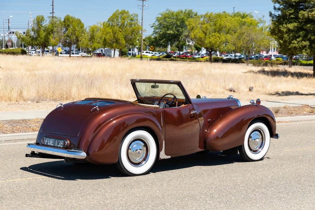 1946 Triumph 1800 Roadster - Image 27 of 31