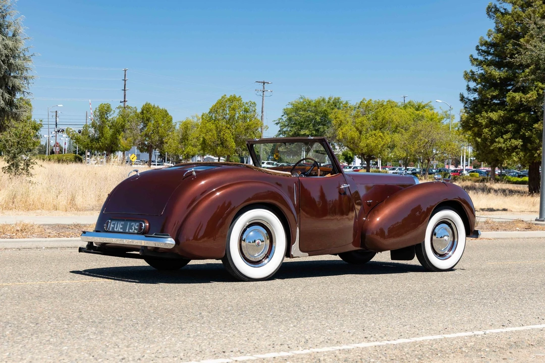 1946 Triumph 1800 Roadster - Image 25 of 31