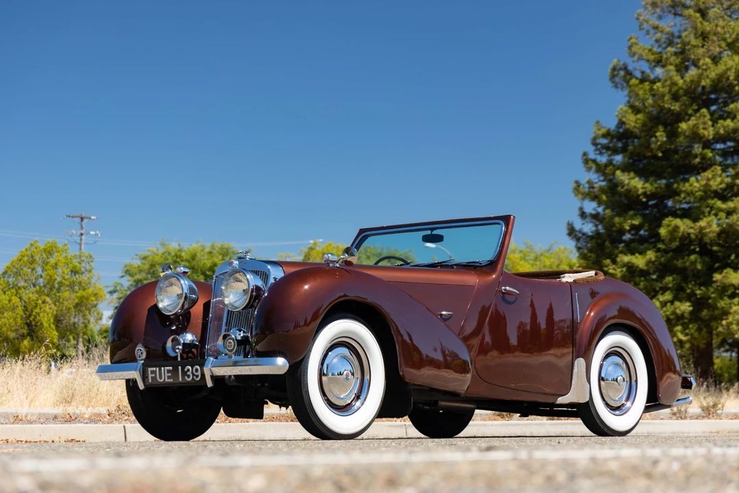1946 Triumph 1800 Roadster - Image 5 of 31
