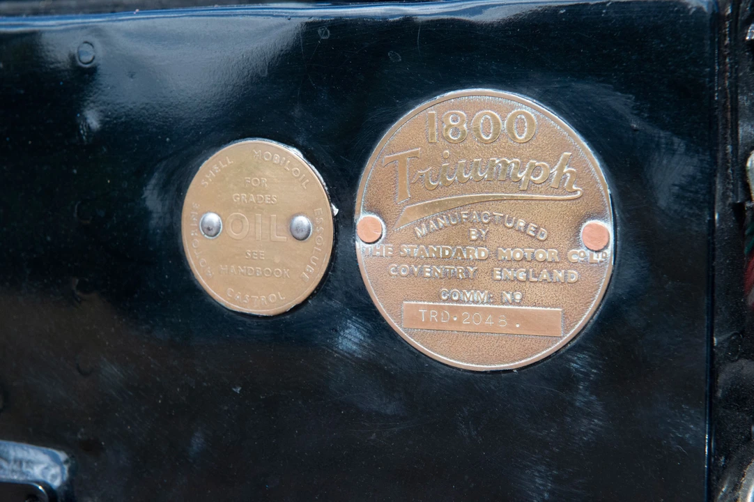 1946 Triumph 1800 Roadster - Image 9 of 12