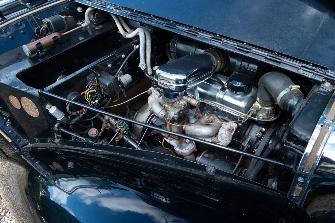 1946 Triumph 1800 Roadster - Image 10 of 12
