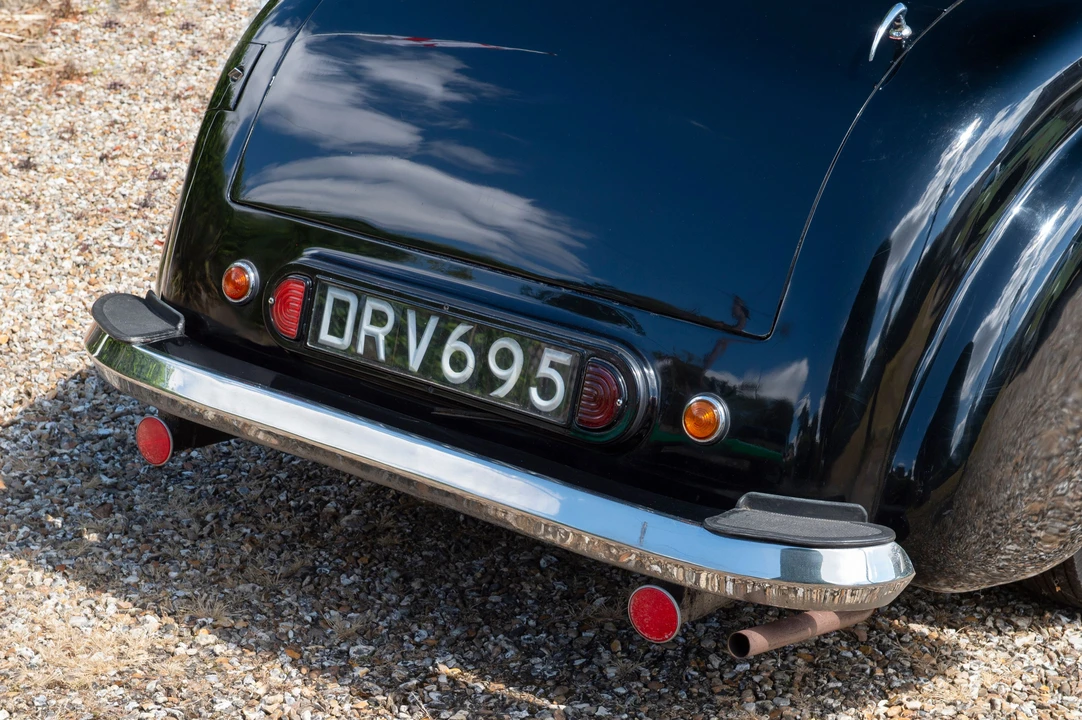 1946 Triumph 1800 Roadster - Image 12 of 12