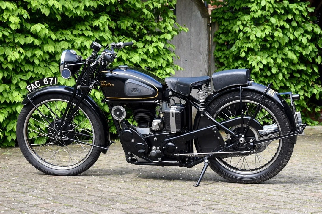 1946 Velocette - Image 2 of 30