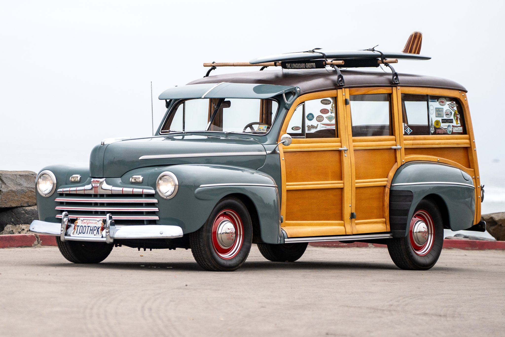 1946 Ford Super Deluxe Woodie Wagon
