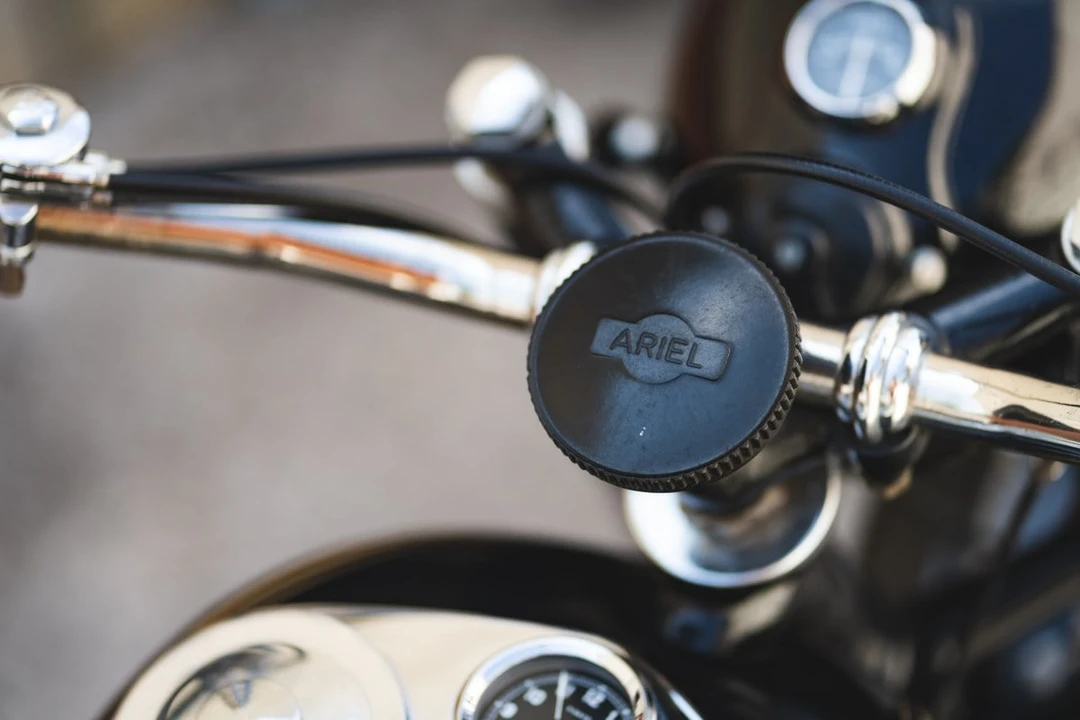 1947 Ariel Motorcycles - Image 24 of 30