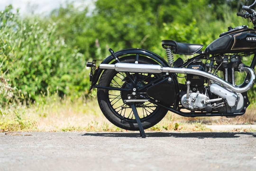 1947 Ariel Motorcycles - Image 12 of 30